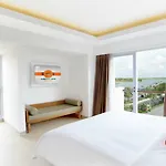HARRIS Hotel Kuta Galleria - Bali