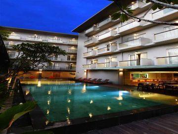 Hotel Harris Kuta Galleria - Bali